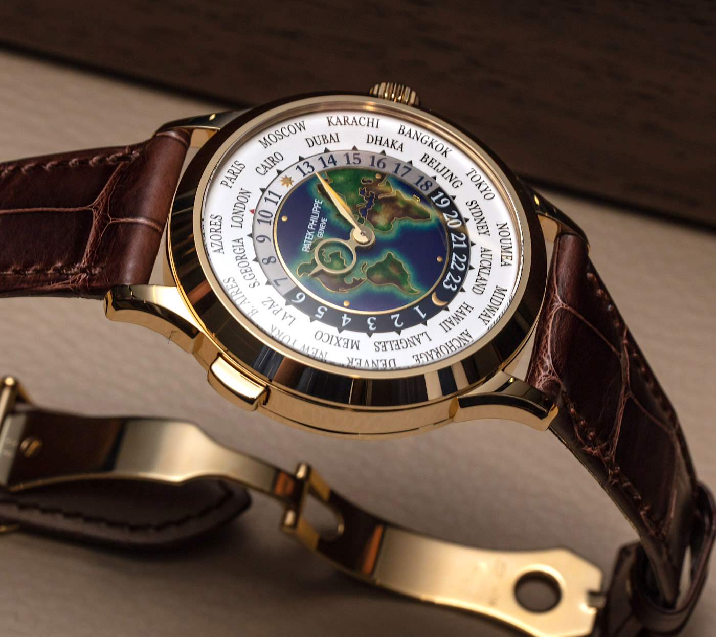 Patek Philippe World Time 5231J Replica Watch